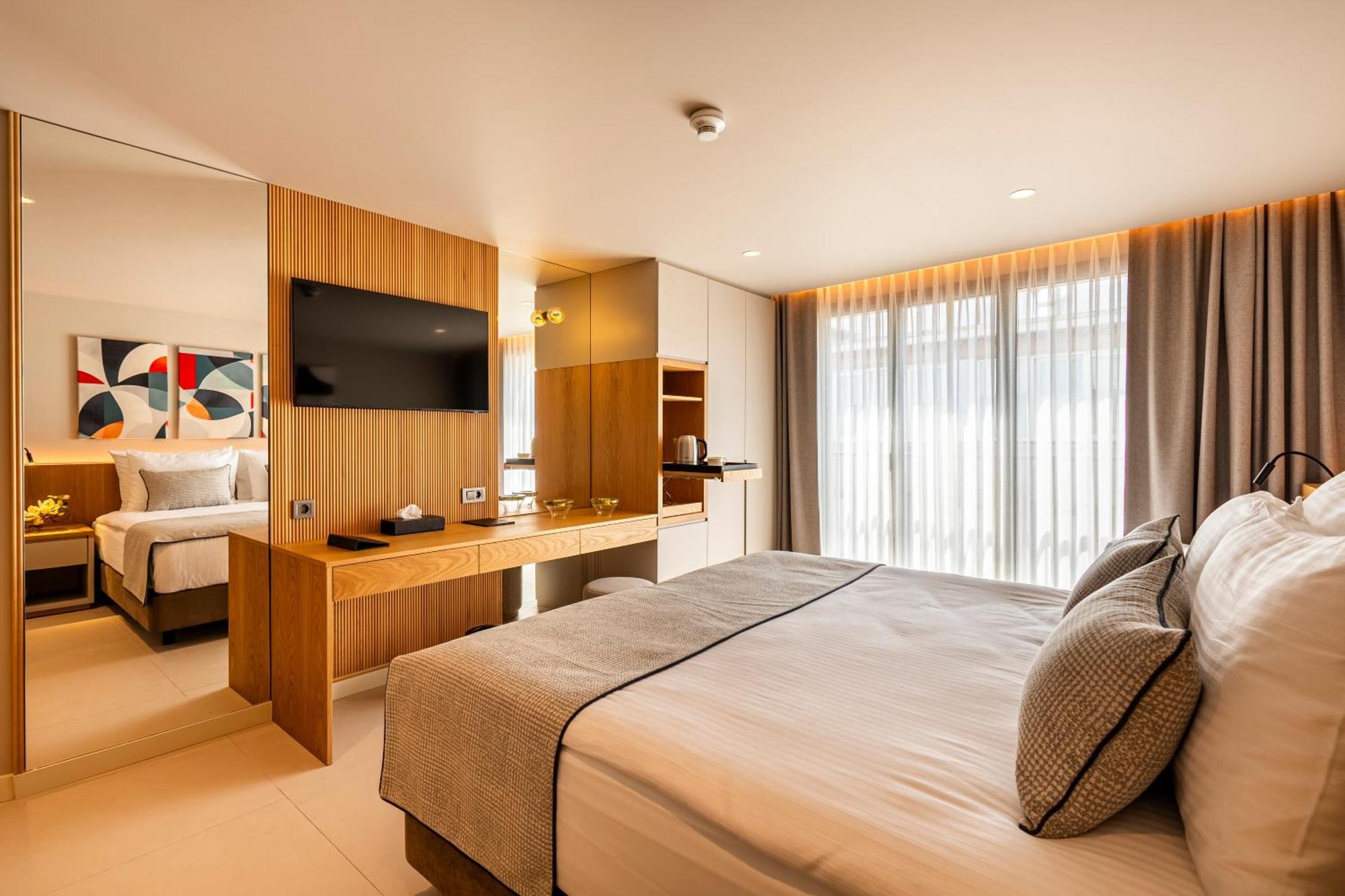 Erk Hotel อิสตันบูล ภายนอก รูปภาพ
